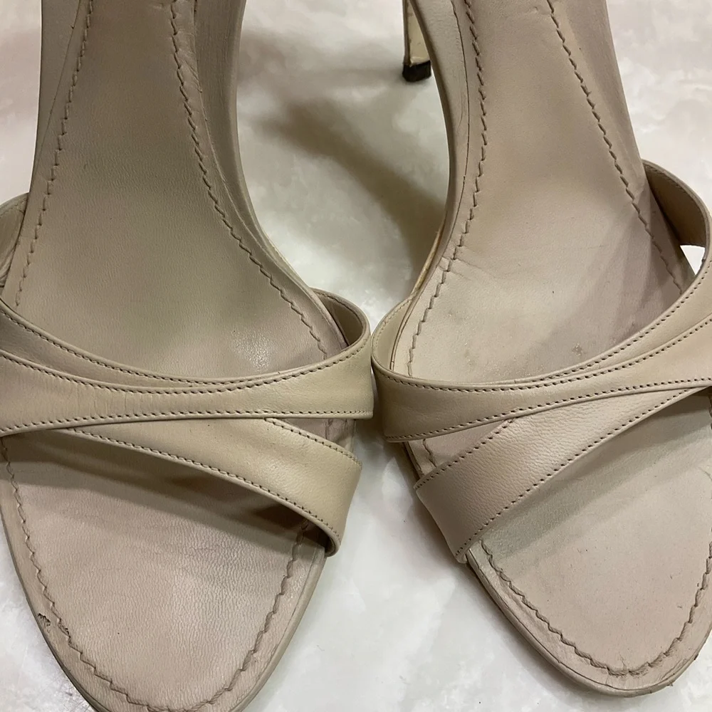 Gunmetal Nude Leather Sandals, Back Ankle Strap. 3.5” heel, Goes w/ all, Sz 8.5 - Picture 7 of 14